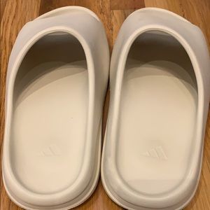 Yeezy slides